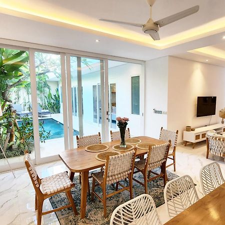 Villa Vana, Sitara Villa Group 塞米亚克 外观 照片