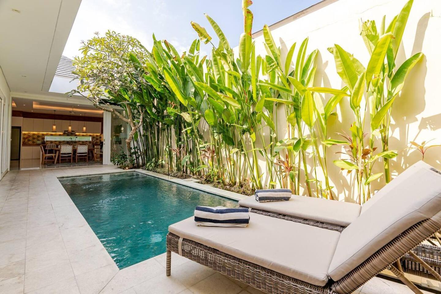 Villa Vana, Sitara Villa Group 塞米亚克 外观 照片