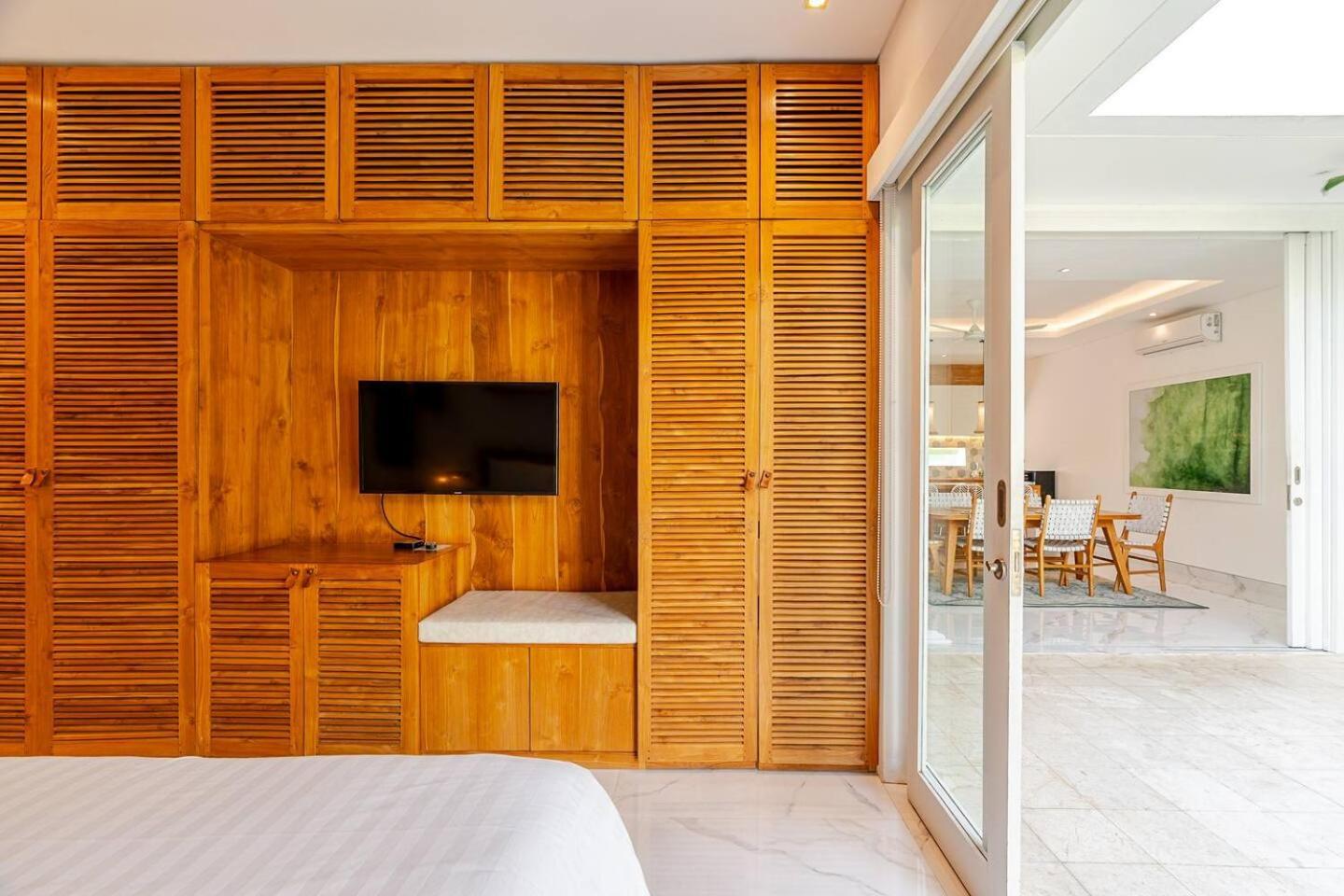 Villa Vana, Sitara Villa Group 塞米亚克 外观 照片